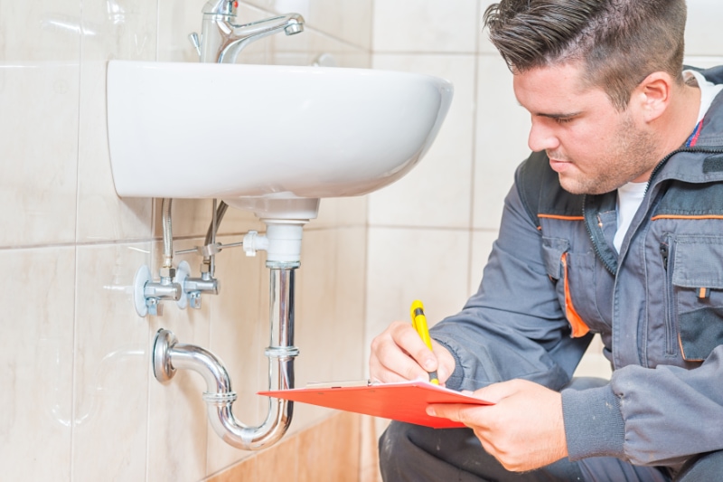 Plumbing Issues to Inspect Before Buying a Home in Maryville or Blount County